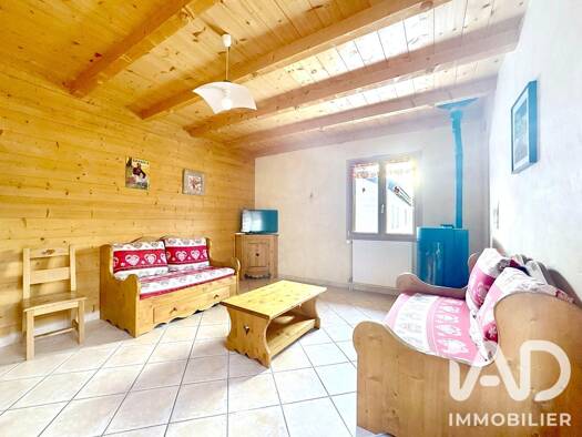 Immeuble à vendre 795 000 € 445 m² Centre-Village Bellefontaine 39400