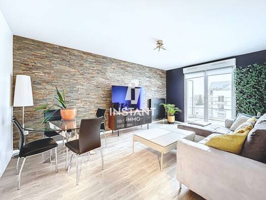 Appartement à vendre 280 000 € 3 pièces 2 chambres 65,11 m² 4ème étage Cimetiere Créteil 94000