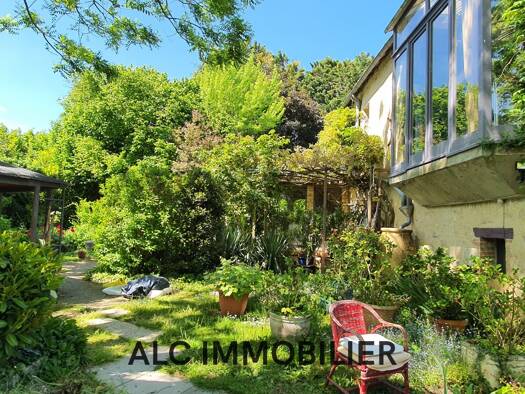 Maison à vendre 398 000 € 9 pièces 5 chambres 250 m² 1 500 m² de terrain Alençon 61000