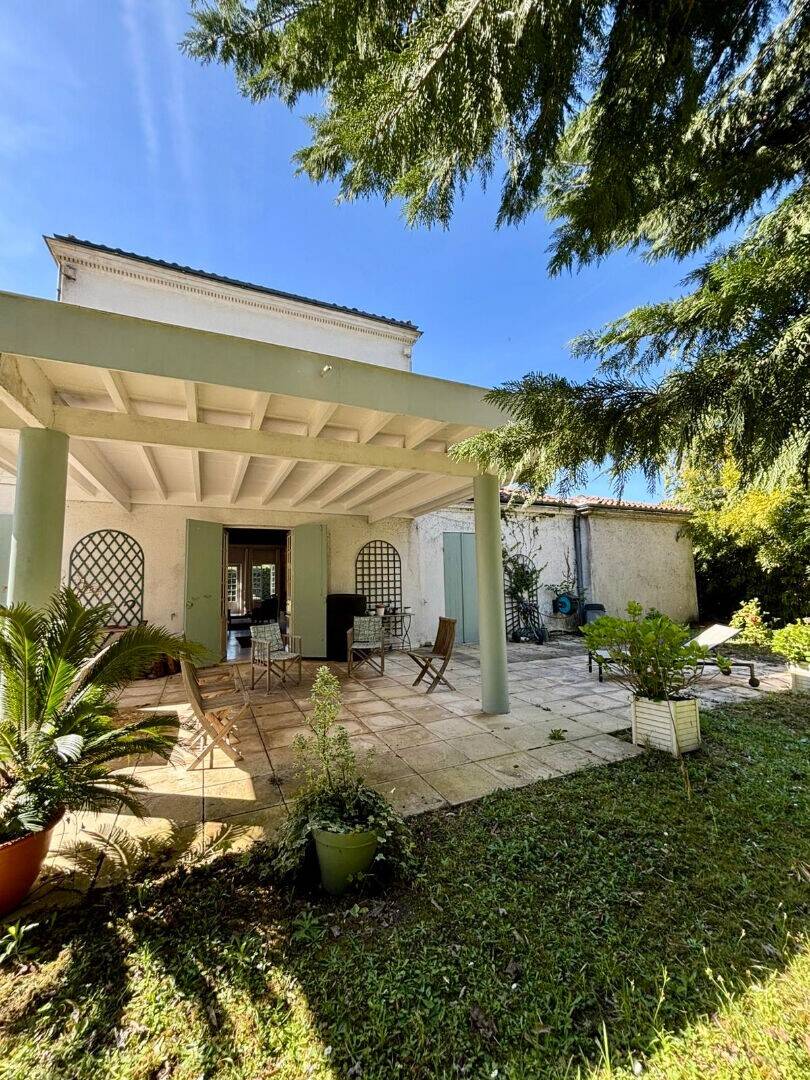 Maison à vendre, 245m², LE BOUSCAT
