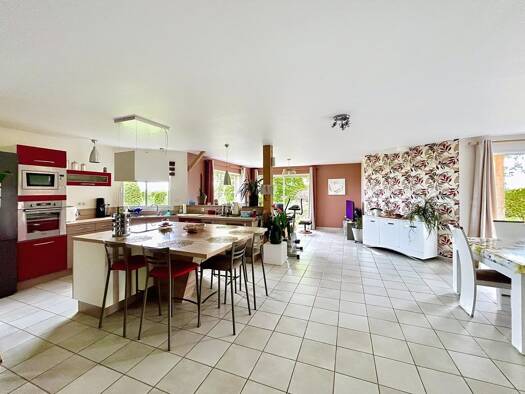 Maison à vendre 324 000 € 8 pièces 5 chambres 220 m² 1 742 m² de terrain Guenouvry-Besle-Les Ecarts Guémené-Penfao 44290