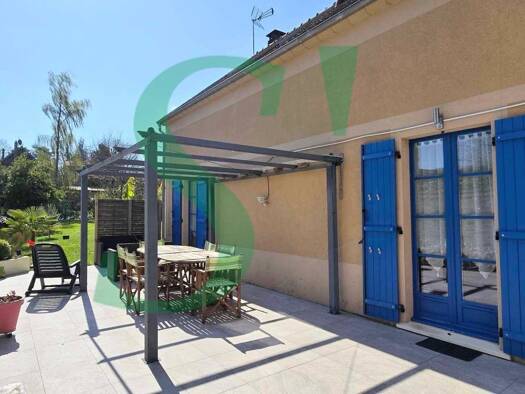 Maison à vendre 320 000 € 5 pièces 4 chambres 105 m² 634 m² de terrain Saint Clair sur Epte 95770