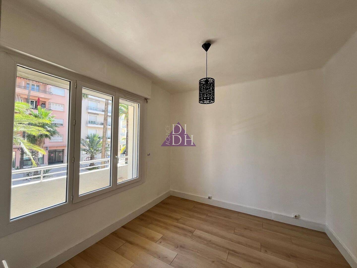 Maison à vendre, 39m², HYERES