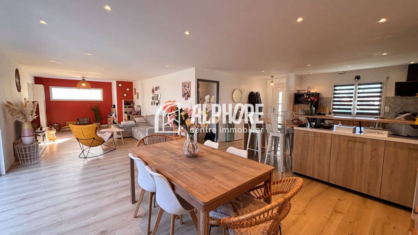 Maison à vendre, 134m², LA ROCHE SUR YON