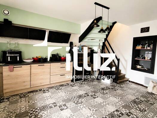 Maison à vendre 133 000 € 3 pièces 2 chambres 84,27 m² 69 m² de terrain Soubise 17780