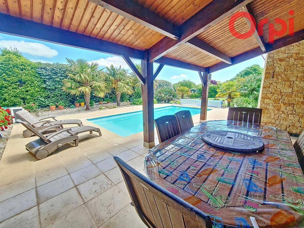 Maison à vendre, 199m², TALMONT SAINT HILAIRE