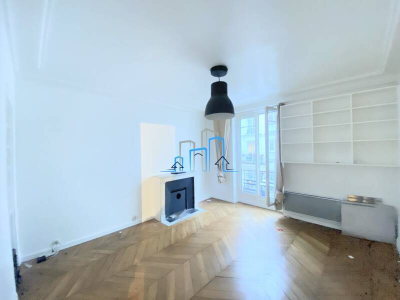 Maison à louer, 44m², PARIS 18E