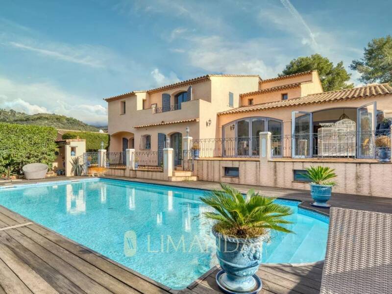 Maison à vendre, 252m², LA TURBIE