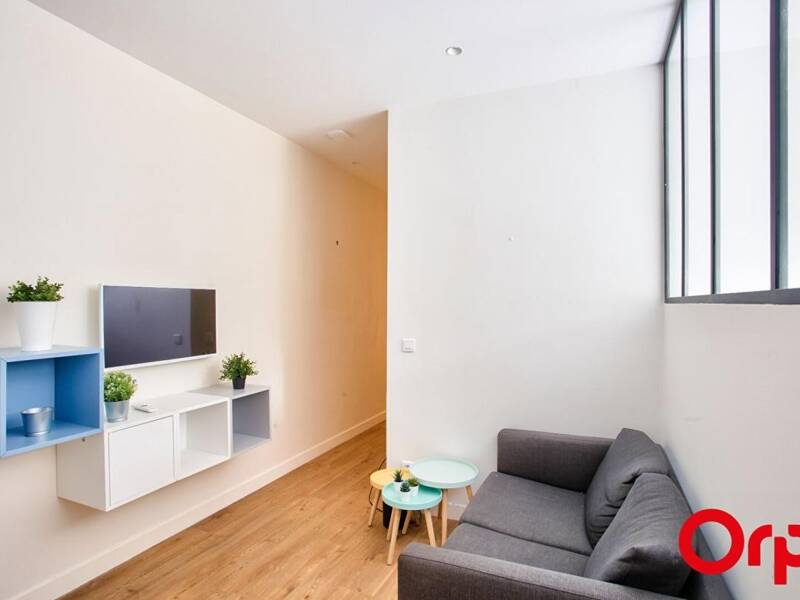 Maison à louer, 32m², PARIS 16E