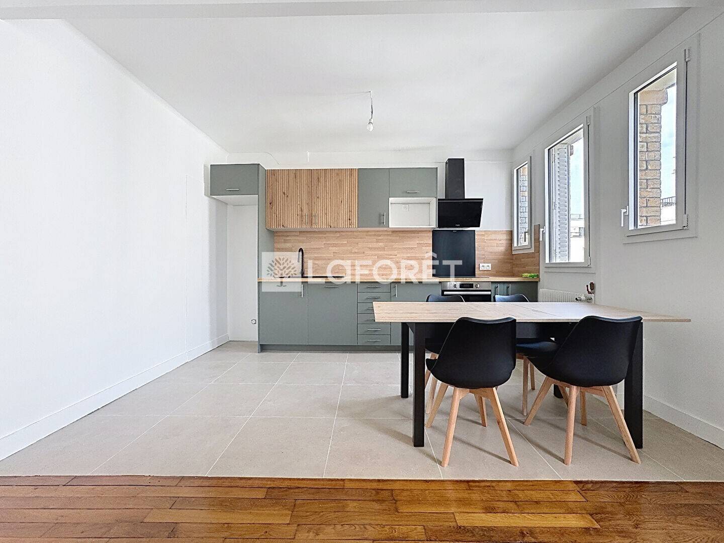 Maison à louer, 63m², COURBEVOIE