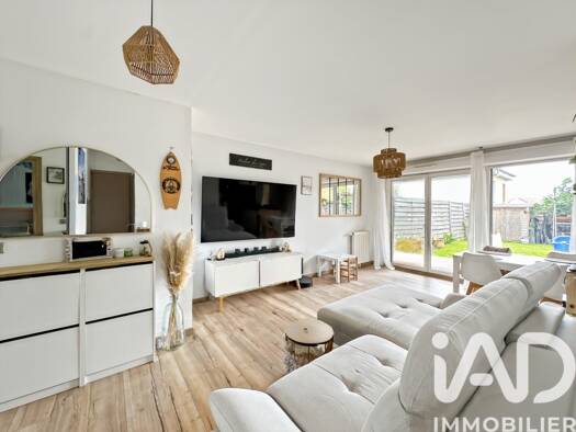 Appartement à vendre 279 000 € 3 pièces 2 chambres 66 m² RDC/1 Liers Sainte-Geneviève-des-Bois 91700