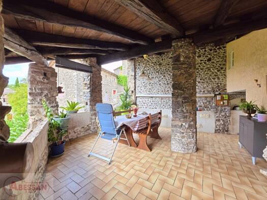 Maison à vendre 232 000 € 5 pièces 4 chambres 107 m² 884 m² de terrain Mialet 30140