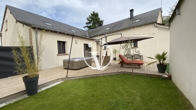 Maison à vendre 352 900 € 7 pièces 4 chambres 185 m² 429 m² de terrain Centre Ville Vendome 41100