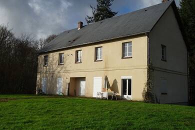 Appartement à louer 450 € 4 pièces 3 chambres 91 m² Dernier étage, Étage 2/2 Authon du Perche 28330