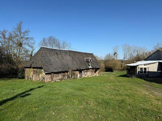 Terrain à vendre 140 400 € 3 215 m² de terrain Cresseveuille 14430