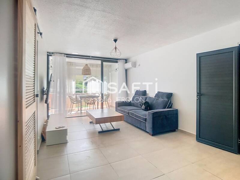 Maison à louer, 53m², LES ABYMES