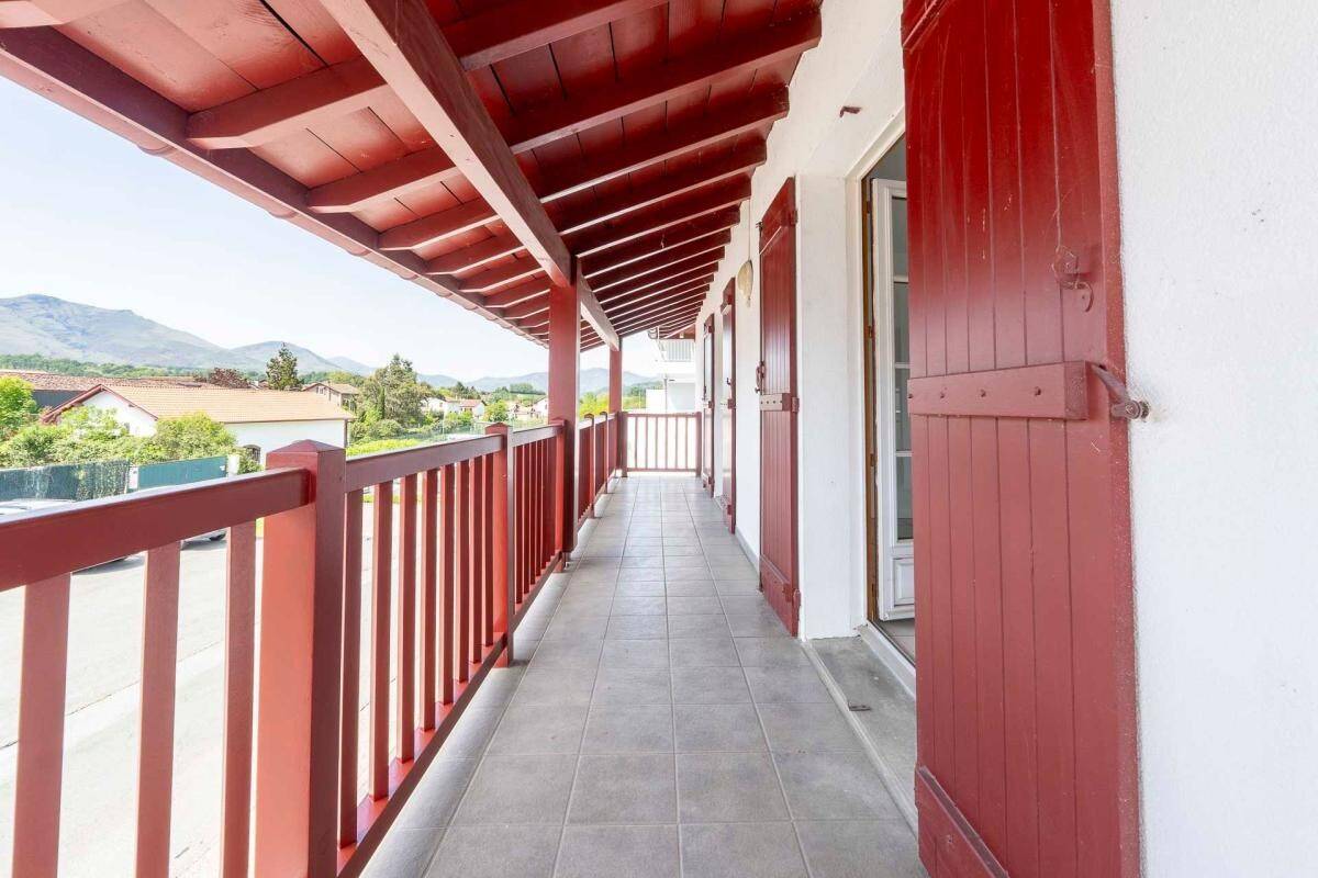Maison à louer, 82m², SAINT JEAN PIED DE PORT