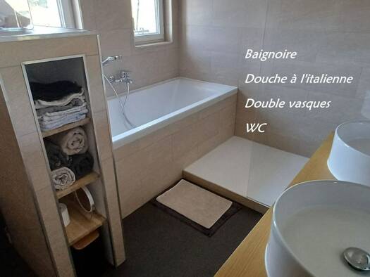 Maison à vendre 219 500 € 4 pièces 3 chambres 95 m² 900 m² de terrain Fléac 16730