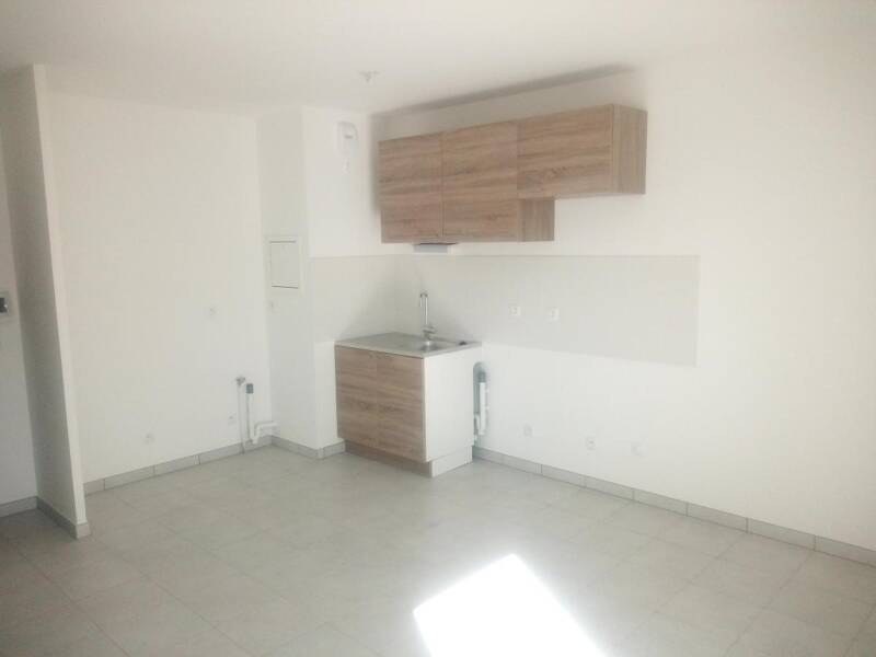 Maison à louer, 45m², RILLIEUX LA PAPE