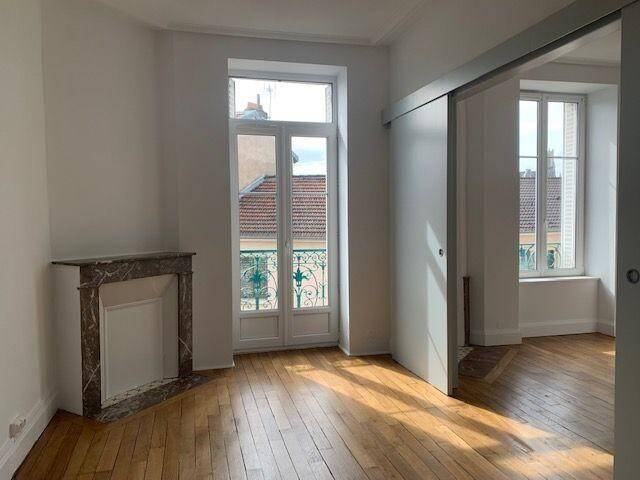 Maison à louer, 46m², COURBEVOIE