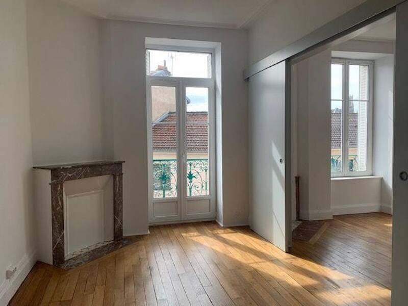 Maison à louer, 46m², COURBEVOIE