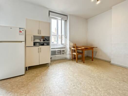 Appartement à vendre 105 000 € 1 pièce 28 m² 1er étage Opéra Marseille 4ème 13004