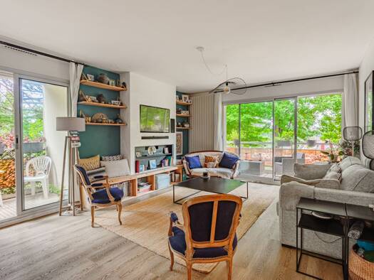 Appartement à vendre 383 000 € 3 pièces 2 chambres 71 m² RDC Polo-Beyris-Saint Amand Bayonne 64100