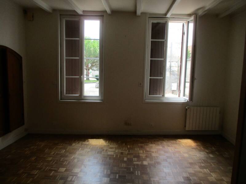 Maison à louer, 127m², SAINT GENIS DE SAINTONGE