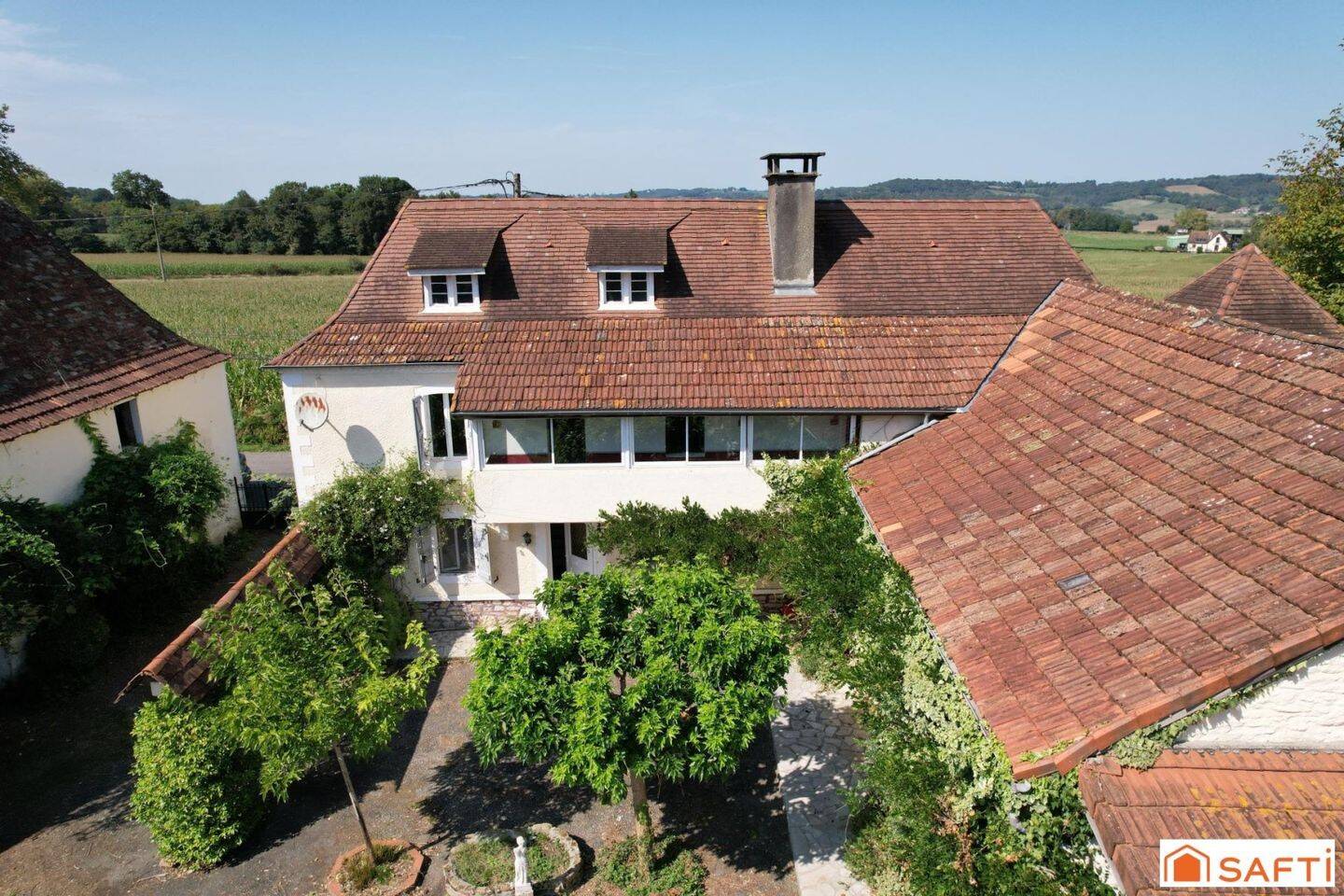 Maison à vendre, 213m², SAUVETERRE DE BEARN