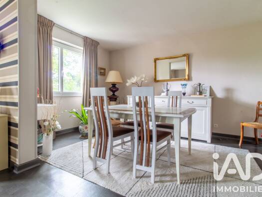 Appartement à vendre 220 000 € 5 pièces 3 chambres 103 m² Étage 1/3 Picardière-Bionne-Roche Saint-Jean-de-Braye 45800