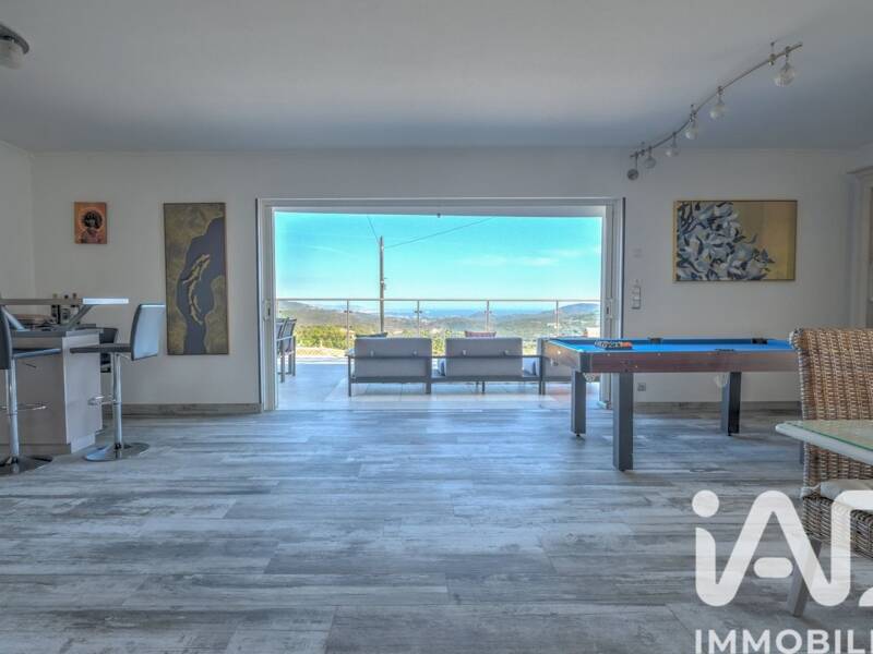 Maison à vendre, 225m², LES ADRETS DE L'ESTEREL