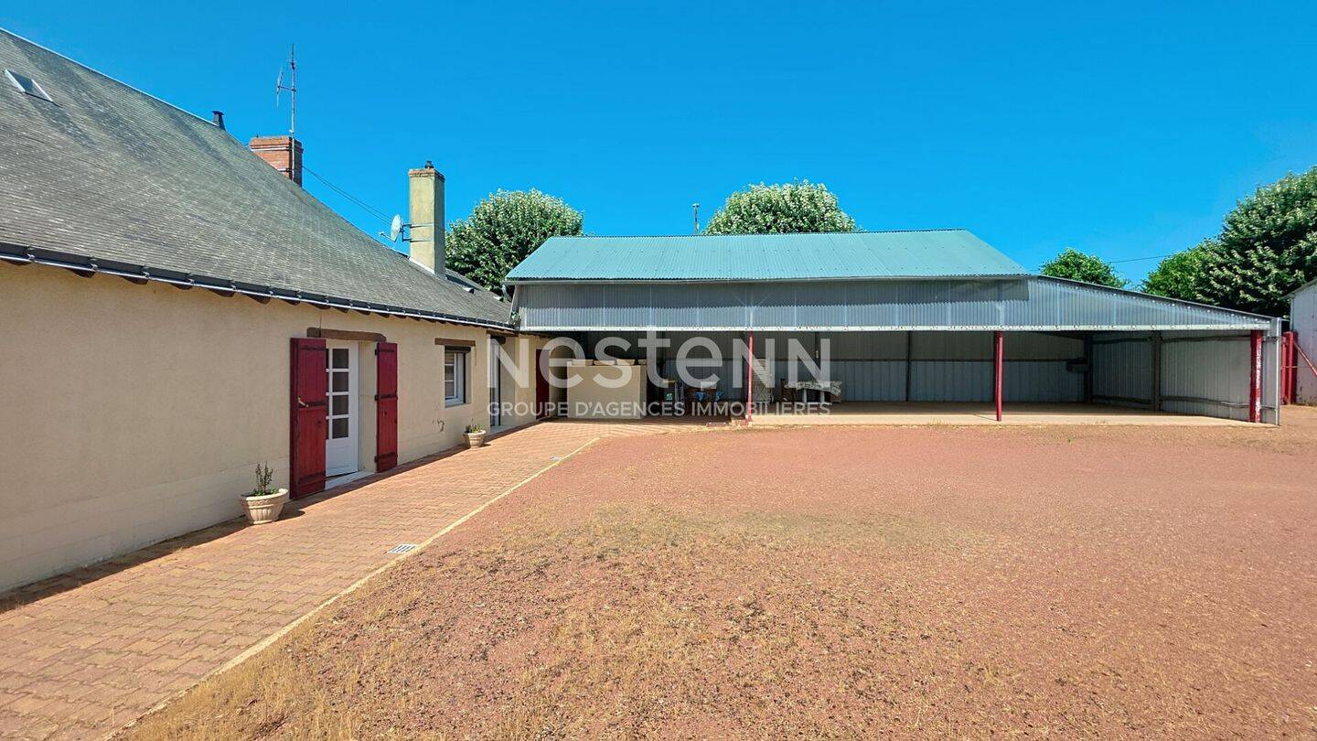 Maison à vendre, 116m², SEICHES SUR LE LOIR