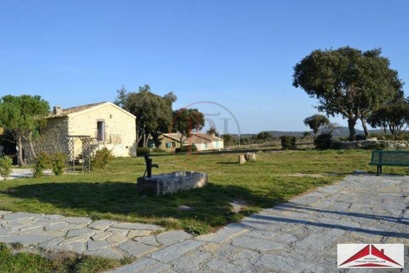 Maison à vendre, 1500m², SAINT MATHIEU DE TREVIERS