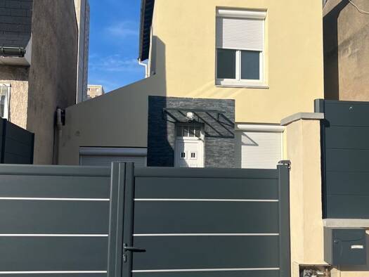 Maison à vendre 390 000 € 5 pièces 3 chambres 80 m² 135 m² de terrain Gabriel Péri-Estienne d'Orves Colombes 92700
