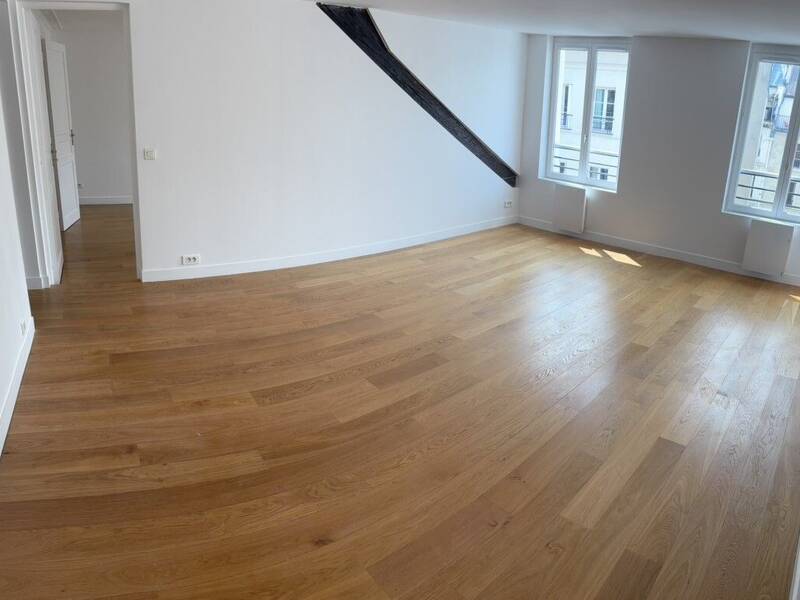 Maison à louer, 63m², PARIS 9E