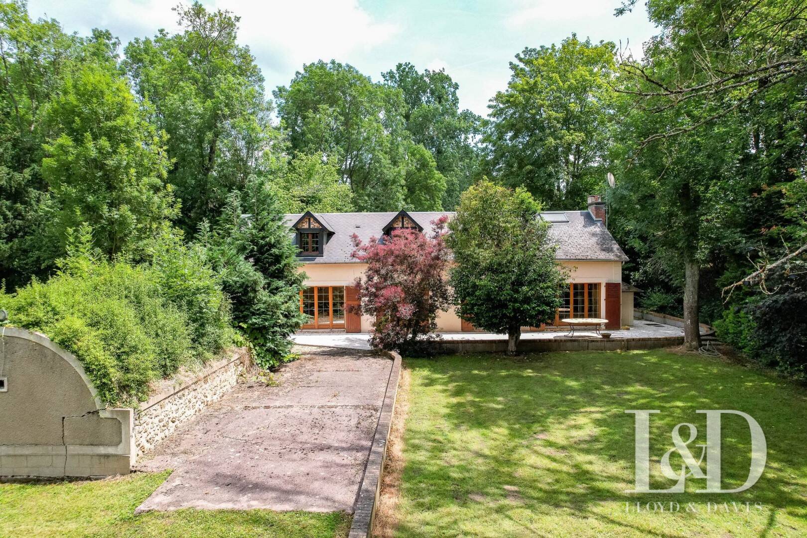 Maison à vendre, 310m², SAINT MAURICE MONTCOURONNE