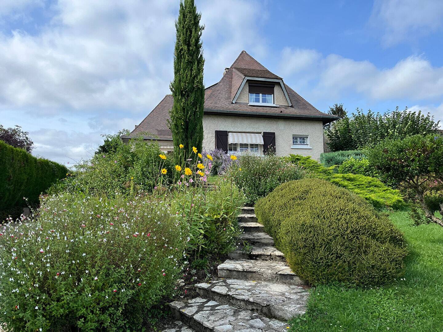 Maison à vendre, 140m², PONT SUR YONNE
