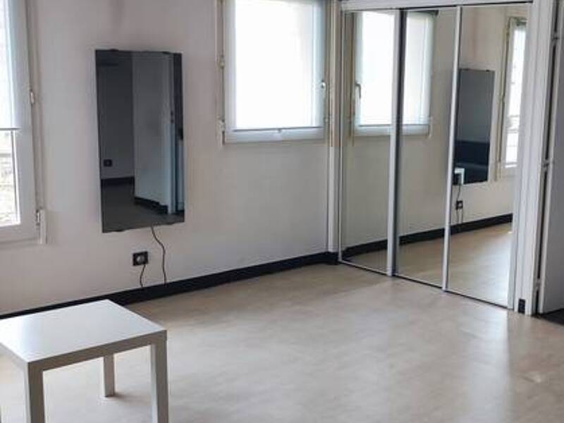 Maison à louer, 32m², LYON 4E