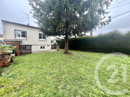 Maison de plain-pied à vendre 299 900 € 3 pièces 2 chambres 47,6 m² 330 m² de terrain Conflans-Sainte-Honorine 78700