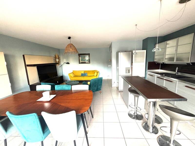 Maison à louer, 70m², MARSEILLE 6E