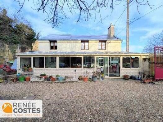 Maison en viager occupé Bouquet 24 020 € 5 pièces 3 chambres 122 m² 1 245 m² de terrain Chinon 37500