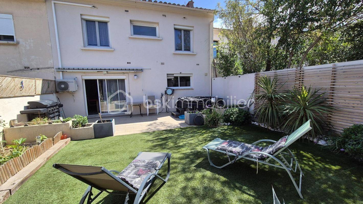Maison à vendre, 118m², VILLENEUVE DE LA RAHO