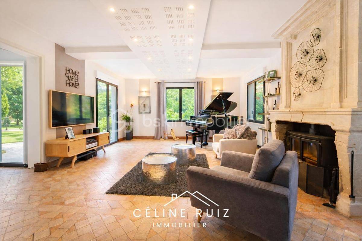 Maison à vendre, 240m², SAINT JEAN DE LINIERES
