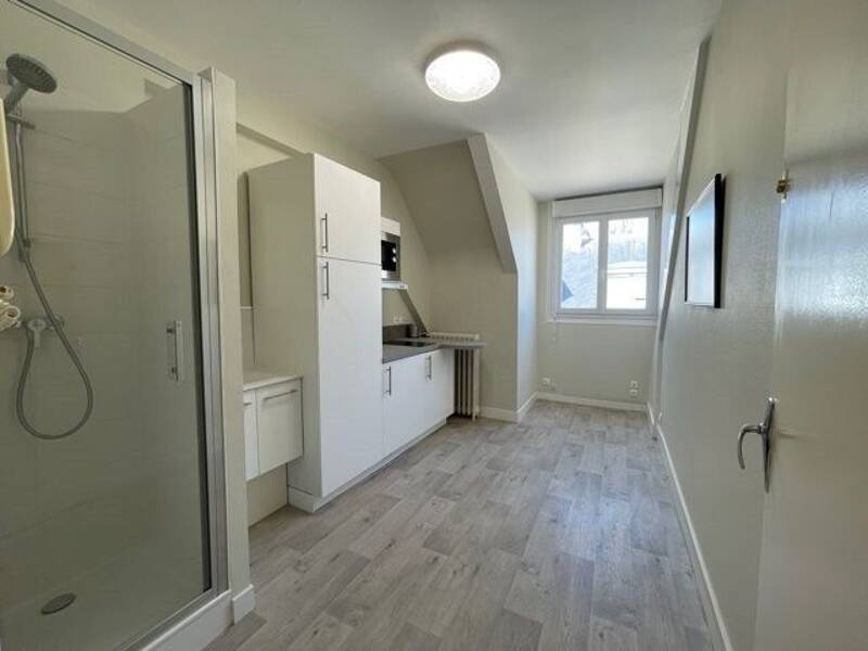 Maison à louer, 11m², CAEN