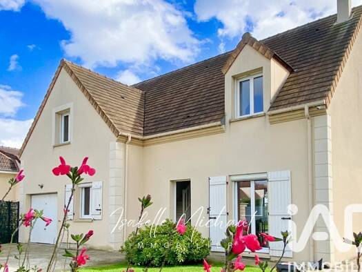 Maison à vendre 570 000 € 7 pièces 5 chambres 188 m² 941 m² de terrain Chapet 78130