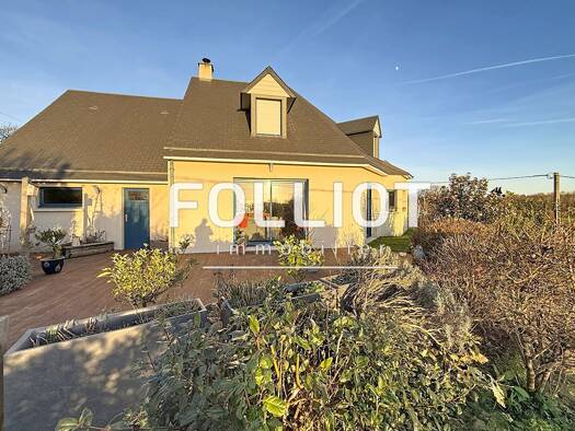 Maison à vendre 682 500 € 6 pièces 4 chambres 136 m² 1 500 m² de terrain Agora Granville 50400