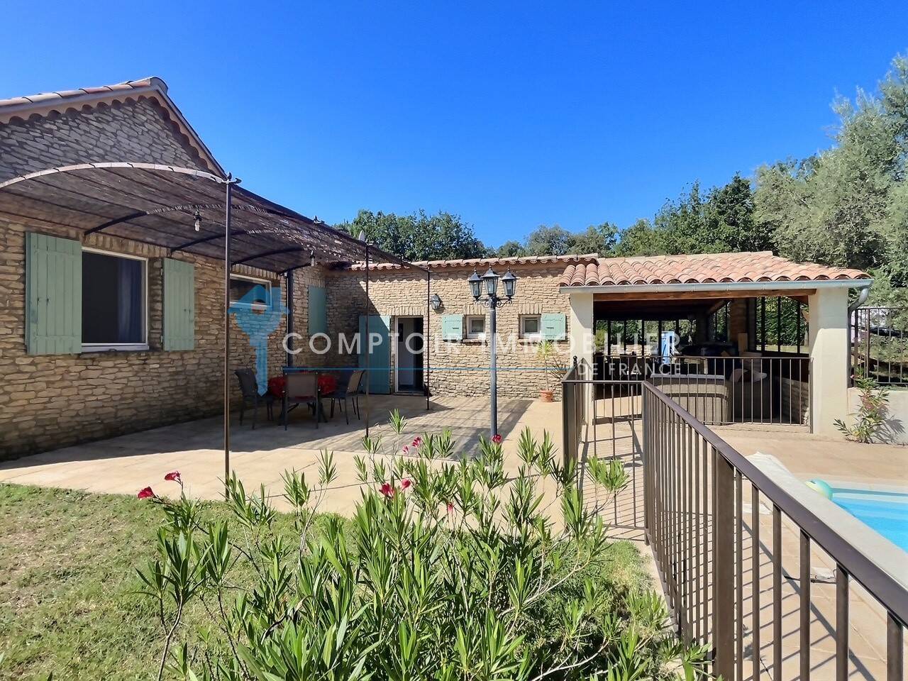 Maison à vendre, 132m², SAINT SATURNIN LES APT