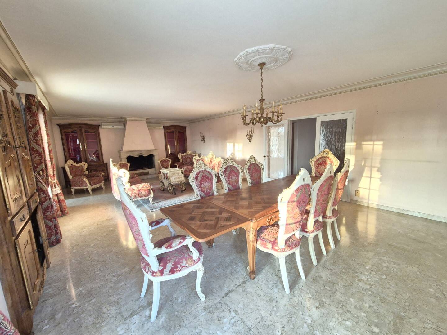 Maison à vendre, 835m², SAINT HILAIRE DE BRETHMAS