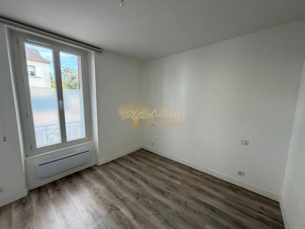 Maison à vendre, 32m², SAINT MAUR DES FOSSES