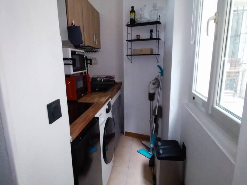 Maison à louer, 27m², PARIS 18E